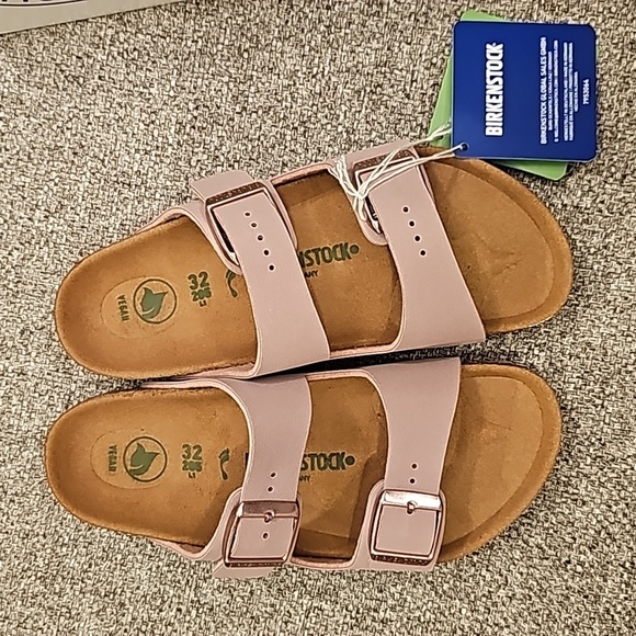 New with Box, Girls Birkenstock Arizona Sandals, Size 1.0 (US) - Picture 3 of 6